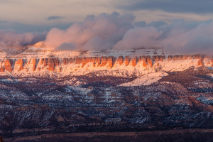 AI电竞分析平台：从数据到胜利，解构电竞的无限可能！